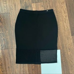 St. John - NWT Black Knit Skirt with Open Knit Edge - Size M